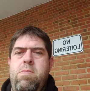 Meet your Posher, Lewis